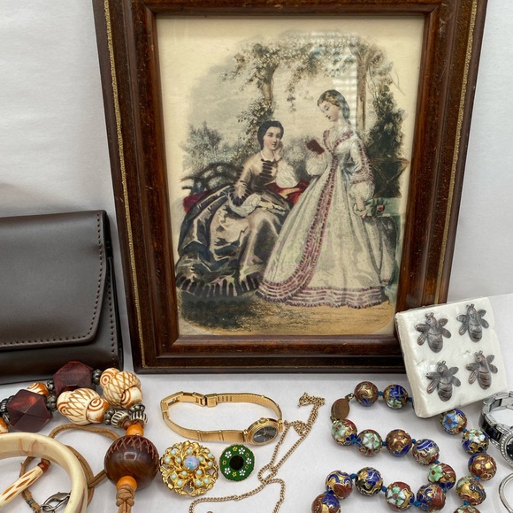 Vintage Junk Drawer Jewelry Lot & Miscellaneous Items - Picture 8 of 9